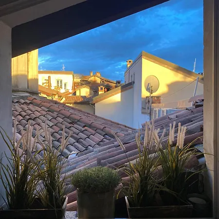 Vanessa's Art Rooftop Attic - View - San Fedele, Historic Center Como