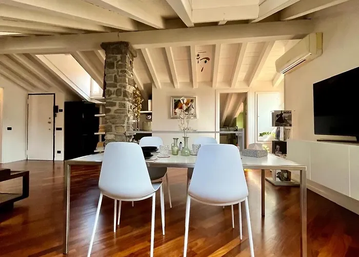 Daire Vanessa's Art Rooftop