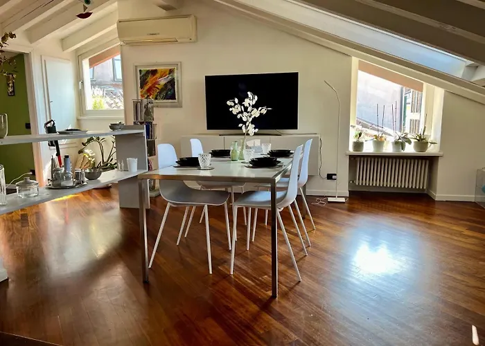 Vanessa's Art Rooftop Daire