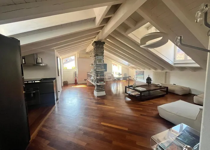 Daire Vanessa's Art Rooftop *